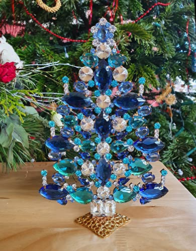 Украса в изобилие (синьо), Луксозно украсата на елхата на рождественском плот